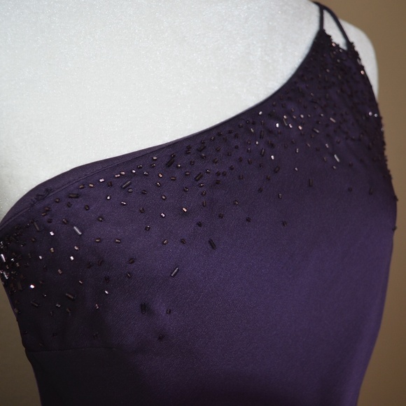 Niki Livas Purple One Shoulder Evening/Prom Dress - Picture 3 of 8